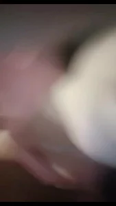 微露脸！超级粉嫩的小穴jk学生妹